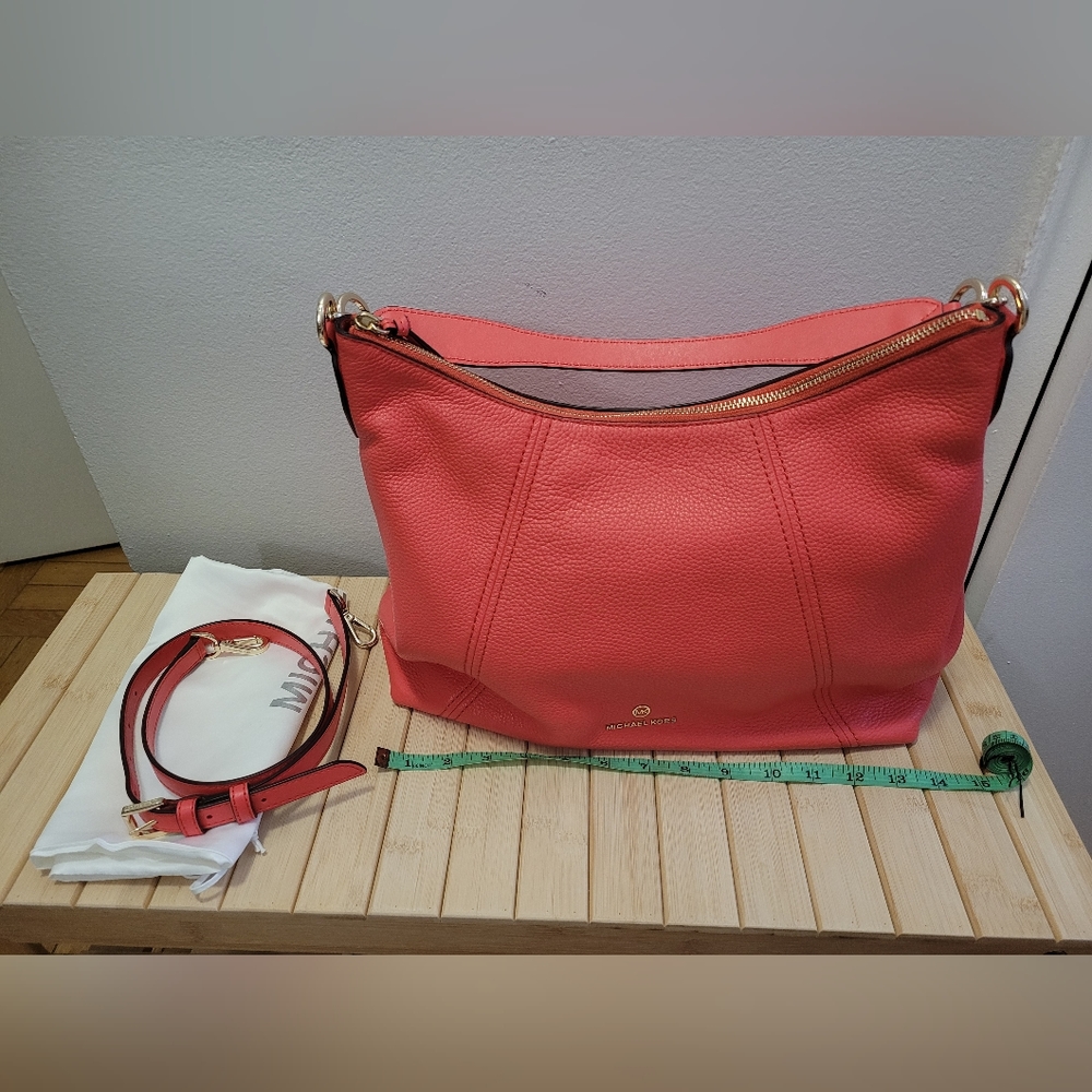 New Michael Kors Sienna Large Pebbled Leather Shoulder Bag